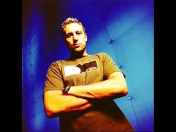 Umek – Live @ Mayday 2002