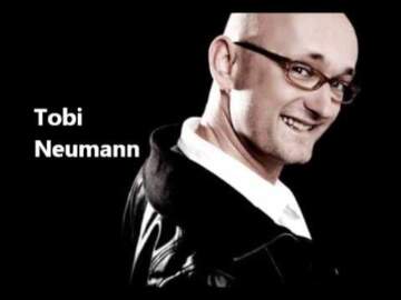 Tobi Neumann – From D to A Podcast