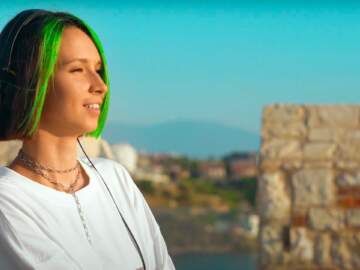 Miss Monique – Live @ Kusadasi Castle (Turkey) [Progressive House/