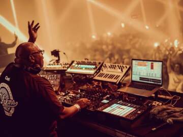 Carl Cox Hybrid Live at VW Arena Istanbul 24.09.22