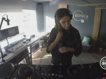 La Fleur – RESISTANCE RADIO SHOW @ Sonica Studios