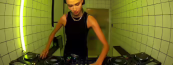 Anna Amato | HÖR – June 25 / 2024