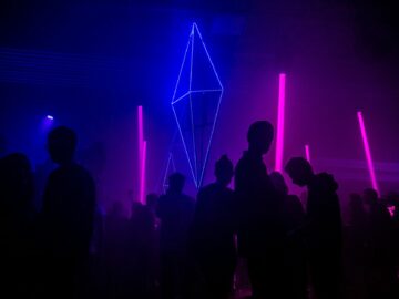 techno-party-featured-10.jpg