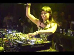 Fatima Hajji @ Happy Techno – City Hall (Barcelona /