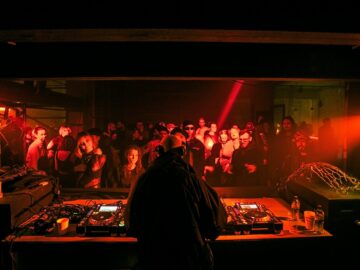 techno-party-featured-14.jpg